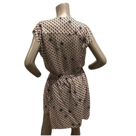 Theysken’s Theory Geometric Print DILLER Silk Dress Size P - Picture 3 of 5